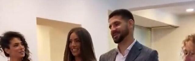 Žena Aleksandra Mitrovića grmi pole tri porođaja (FOTO)