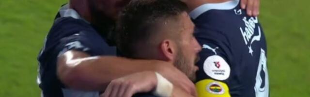 Tadić dao gol, pa viknuo i opsovao (VIDEO)