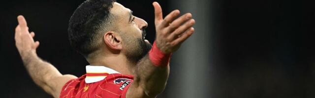 Salah se tiho, ali u velikom stilu dovezao na trening Liverpula pred let za Milano: Egipćanin vozi električni automobil vredan 600.000 evra /VIDEO/