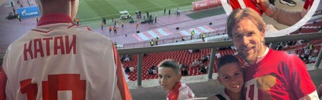 REPUBLIKA ISPUNILA DUŠANU IZ TITELA NAJVEĆI SAN! Dečak koji je skupljao drva na deponiji upoznao Aleksandra Kataija i prvi put gledao Zvezdu na Marakani! (FOTO, VIDEO)