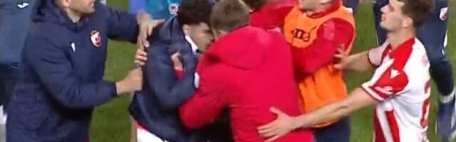 POTUKLI SE IGRAČI CRVENE ZVEZDE I VOJVODINE: Skandalčina po završetku finala Kupa Srbije