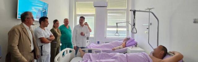 Pavlović uz povređene Nišlije u Crnoj Gori: Nećemo ih ostaviti same u najtežim trenucima