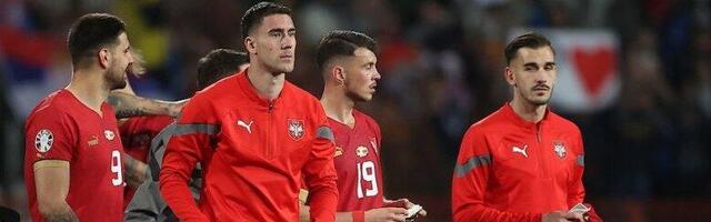 UEFA NEMA MILOSTI! FSS kažnjen zbog incidenata u Crnoj Gori!