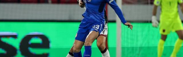 Propuštena ogromna šansa: Proradila torinska veza, ali Vlahović neprecizan (VIDEO)