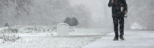 Nova tura padavina večeras, na udaru ovi delovi Srbije: Kiša prelazi u sneg i u nižim krajevima! Detaljna prognoza za vikend, evo da li će vejati i u Beogradu