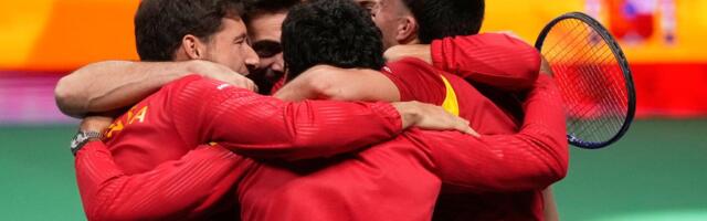 Za titulu apsolutnog šampiona tenisa igraju Italija - Španija, a gde su Siner i Alkaraz?