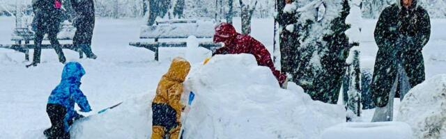 UŽIVO SRBIJA NA UDARU LEDENE KIŠE! Šok-temperature za Badnji dan na istoku Srbije, tamo proleće, u ostatku zimska bajka! Reuma, nesanica, a u petak nova promena