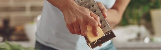 Šok u kuhinji: Rende ima skrivenu funkciju - svi ga koriste, a ne znaju čemu služi