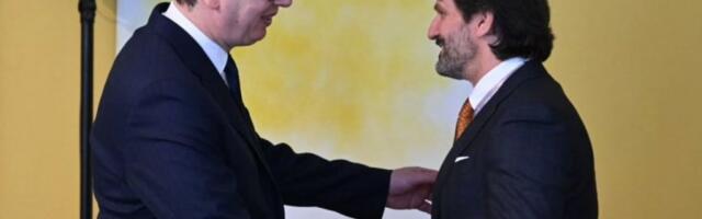 VUČIĆ NASTAVLJA SA VAŽNIM SASTANCIMA U MINHENU: Predsednik sa slovačkim ministrom odbrane! (FOTO)