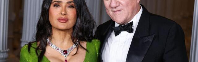 "Muvao me je Donald Tramp", Salma Hajek šokirala izjavom uživo u programu, otkrila šta je predsednik SAD uradio kad mu je rekla "ne"