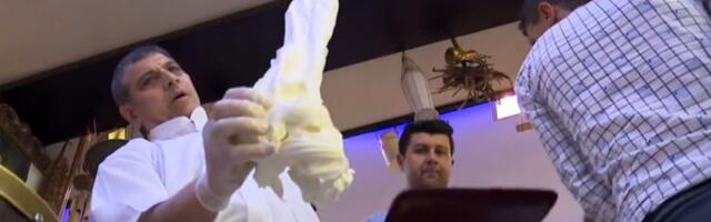 VIDEO: Turski sladoled koji se ne topi i prkosi gravitaciji proglašen najboljim na svetu