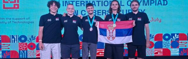 Gimnazijalac Lazar na Olimpijadi iz sajber bezbednosti kao član reprezentacije Srbije