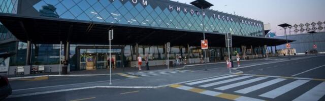 Dojava o bombi na BG aerodromu, putnici evakuisani