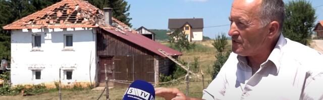 Tornado pogodio Sjenicu – Crepovi su ljeteli, prikolicu nosio 10 metara (VIDEO)