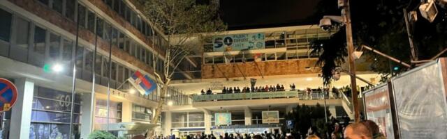 TALAČKA KRIZA ISPRED RTS: Teroristi blokiraju SAJ