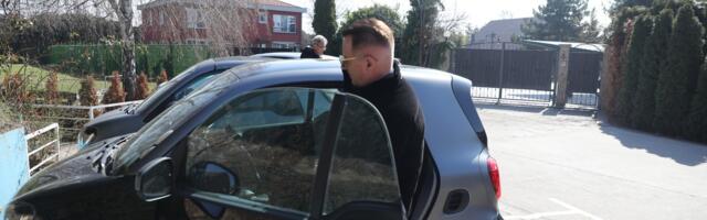 Pevač živeo U KOLIBI i SADIO BELI LUK: Mir pronašao u ovom mestu: "Ovde je zabranjeno okupljanje, ali mi kršimo to pravilo"