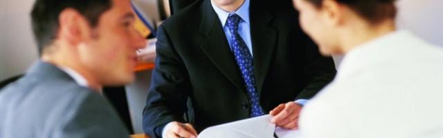 SMANJENJE POREZA I PRODUŽAVANJE MORATORIJUMA: Srbija uvodi kovid 19 PDV