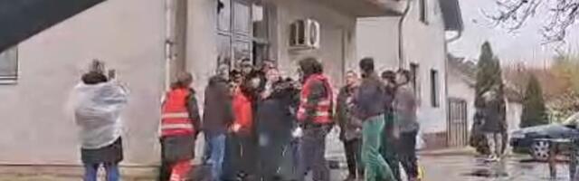 HAOS U REŽIJI BLOKADERA U CRVENKI: Napadali ljude po ulici, protiv jednog se vodi postupak zbog POKUŠAJA DRŽAVNOG UDARA (VIDEO)