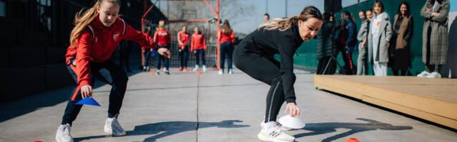 Adidas okupio mlade fudbalerke iz Beograda kako bi pružio podršku devojčicama u sportu