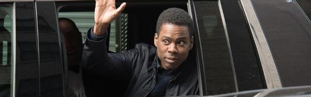 "Vratio se!": Rok podelio prvu fotku nakon šamara