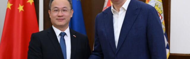 VUČIĆ SE SASTAO SA AMBASADOROM KINE: "Razmotrili smo detalje susreta sa predsednikom Si Đinpingom!" (FOTO)