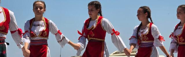 10. memorijalni festival foklora „Dejan Dinić“