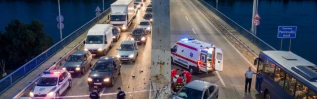 MLADIĆ (24) TEŠKO POVREĐEN! Stravična nesreća na Pančevačkom mostu tokom noći - Hitna pomoć odmah reagovala!