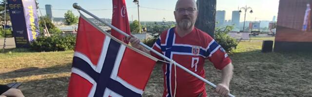 NATO oficir koji je zavoleo Srbiju zavapio zbog Norveške: Nosio majicu podrške Kosmetu, sad traži podršku pred četvrtfinale Mundijala /VIDEO/