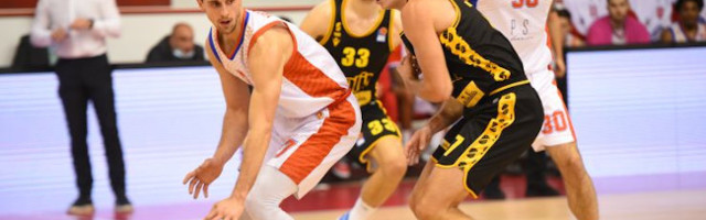 ABA - Borac slavio, Split pao u Čačku!