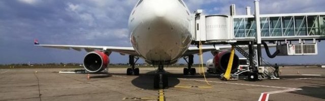 SLETEO AVION ER SRBIJE, vratilo se 145 srpskih državljana