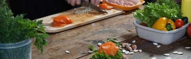 (RECEPTI) Mršavljenje bez gladovanja! Ishrana koja je zaludela svet: Ovo je DNEVNI HRONO MENI koji se lako sprema!