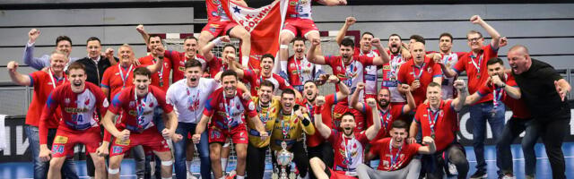 Oglasio se Hrvat kojem je Vojvodina dala otkaz zbog Tompsona