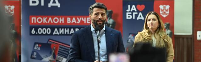 Kreće podela novogodišnjih vaučera: Od sutra pokloni za svu decu i zaposlene u beogradskim školama