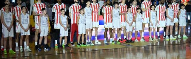 DELIJE SE KRSTE! Reprezentativac Srbije se obrukao protiv Spartaka – Sprema se rastanak?!