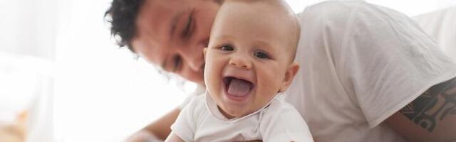 Uspavajte bebu za 30 sekundi: Metoda jednog tate oduševila (VIDEO)