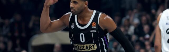 Zvanično: Brednon Dejvis potpisao