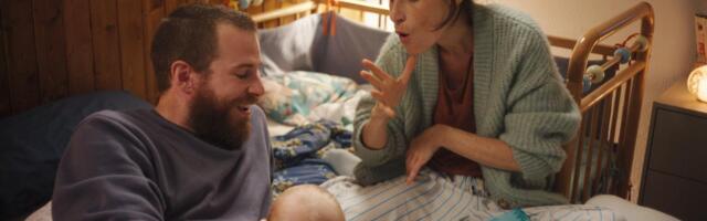 „Tišina u meni“: Film koji zaranja u odnos između sveta gluvih i onih koji čuju