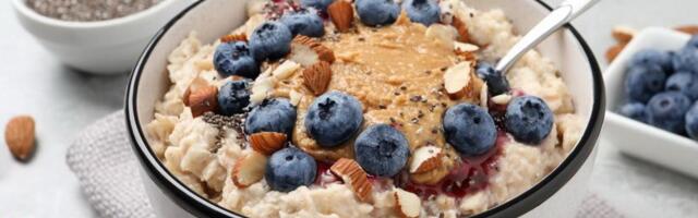 Kako da ovsena kaša postane kompletan obrok: Ključne namirnice za više energije i sitosti do ručka