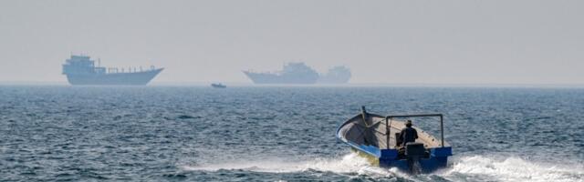 Iran proglasio da je Ormuski moreuz otvoren; Trump kaže da američka blokada iranskih luka ostaje na snazi