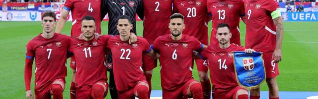 EMOTIVNI RASTANAK POSLE DIVNE PRIČE: Fudbaler Crvene zvezde se oprostio u suzama!