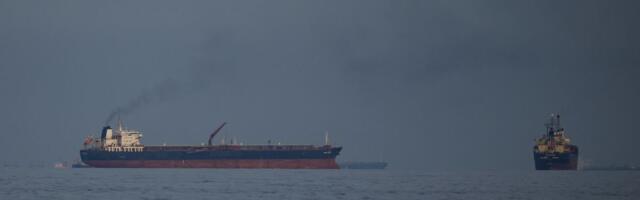 RAT NA BLISKOM ISTOKU, 22. DAN: Tramp pozvao KINU da zaštiti brodove u Ormuskom moreuzu