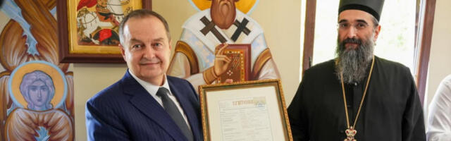 Ивица Дачић у манастиру Ајдановац обележио 60 година од крштења