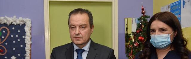 Dačić: Verujem da će se Vučić povući sa čela SNS, i to već ove godine