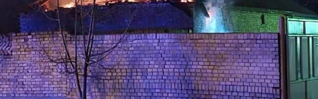 Još jedan požar u Srbiji: Zapalio se objekat u Srbobranu (FOTO)
