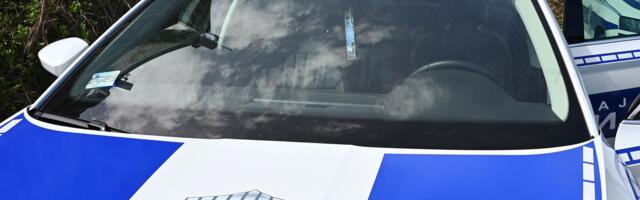 MUP: U sudaru vojnog vozila i putničkog automobila poginulo 5 osoba, jedna teško povređena