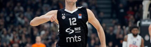 OTKRIVAMO: Novica Veličković se vraća u Partizan!