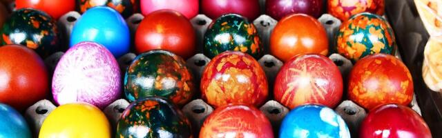 Sveštenik otkrio koliko tačno jaja treba ofarbati za Uskrs! Srbi misle da je ovaj broj pravi, a to nije tako
