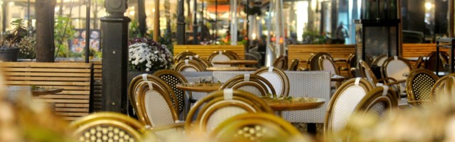 U Srbiji gotovo 8.000 zaraženih, nove mere od petka