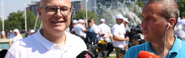 Grb i zastava su iznad svega, bez obzira na razlike: Miloš Vučević poslao snažnu poruku sa skupa "Srbija jedna porodica" (VIDEO)
