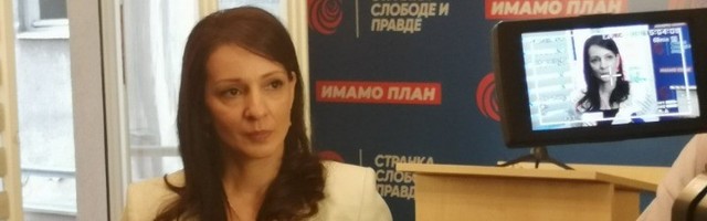 Tepić: Sastav SNS takav da niko normalan ne bi seo s njim za sto (VIDEO)